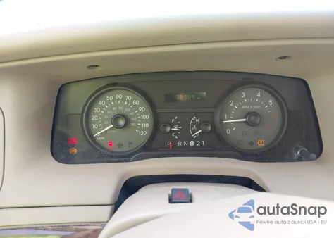 2008 Mercury Grand Marquis Gs from USA, damaged, VIN 2MEFM74V88X609703